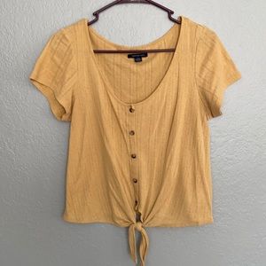 American Eagle tee